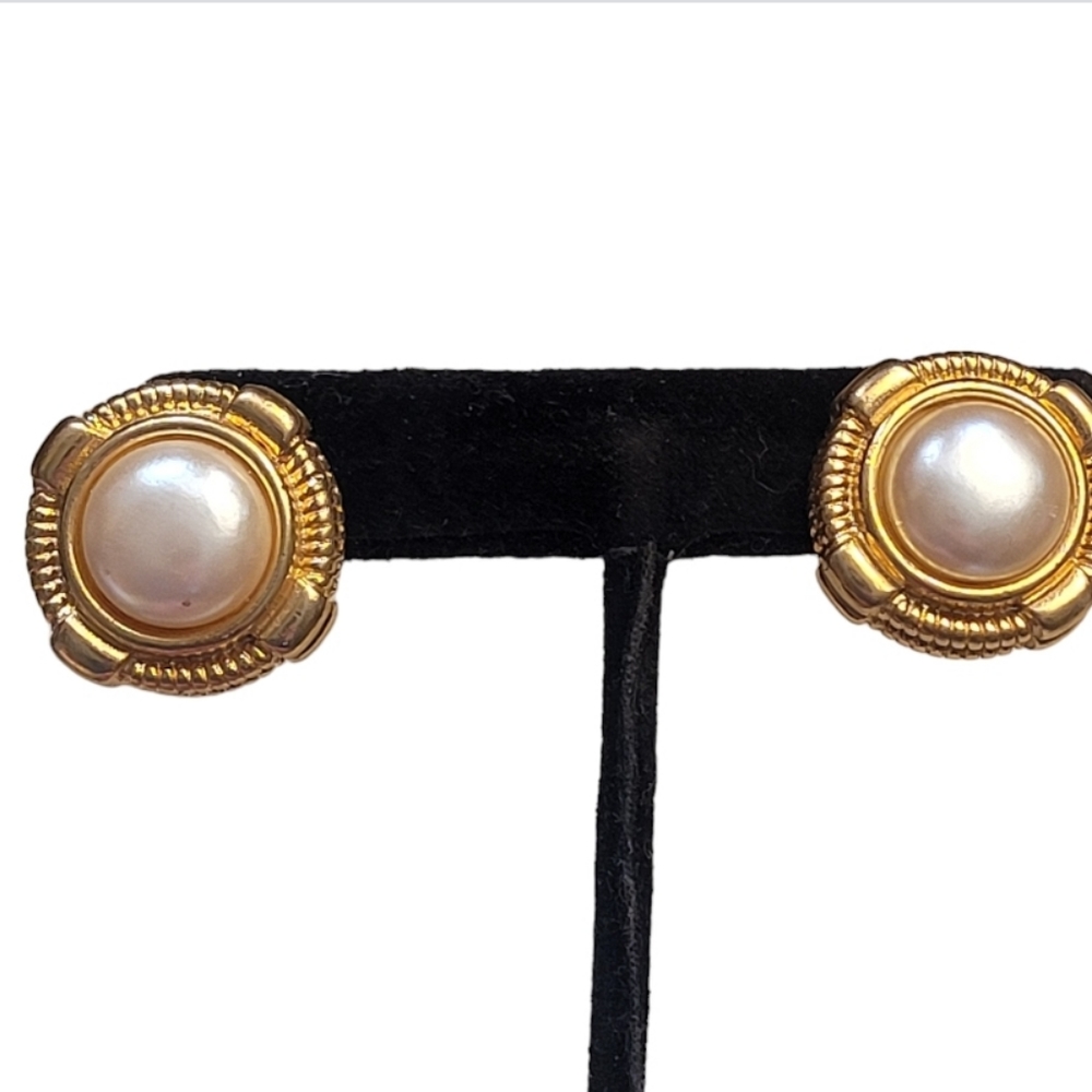 Vintage Givenchy faux round circle pearl gold tone pierced earrings rope detail